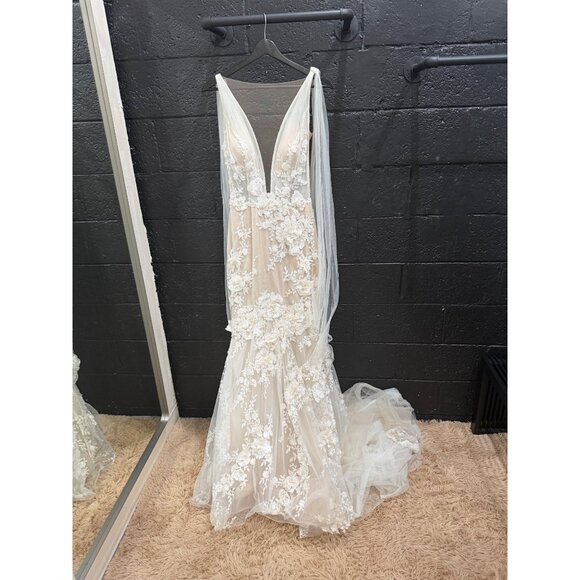 Galia Lahav Wedding Mermaid Gown - Picture 5 of 7